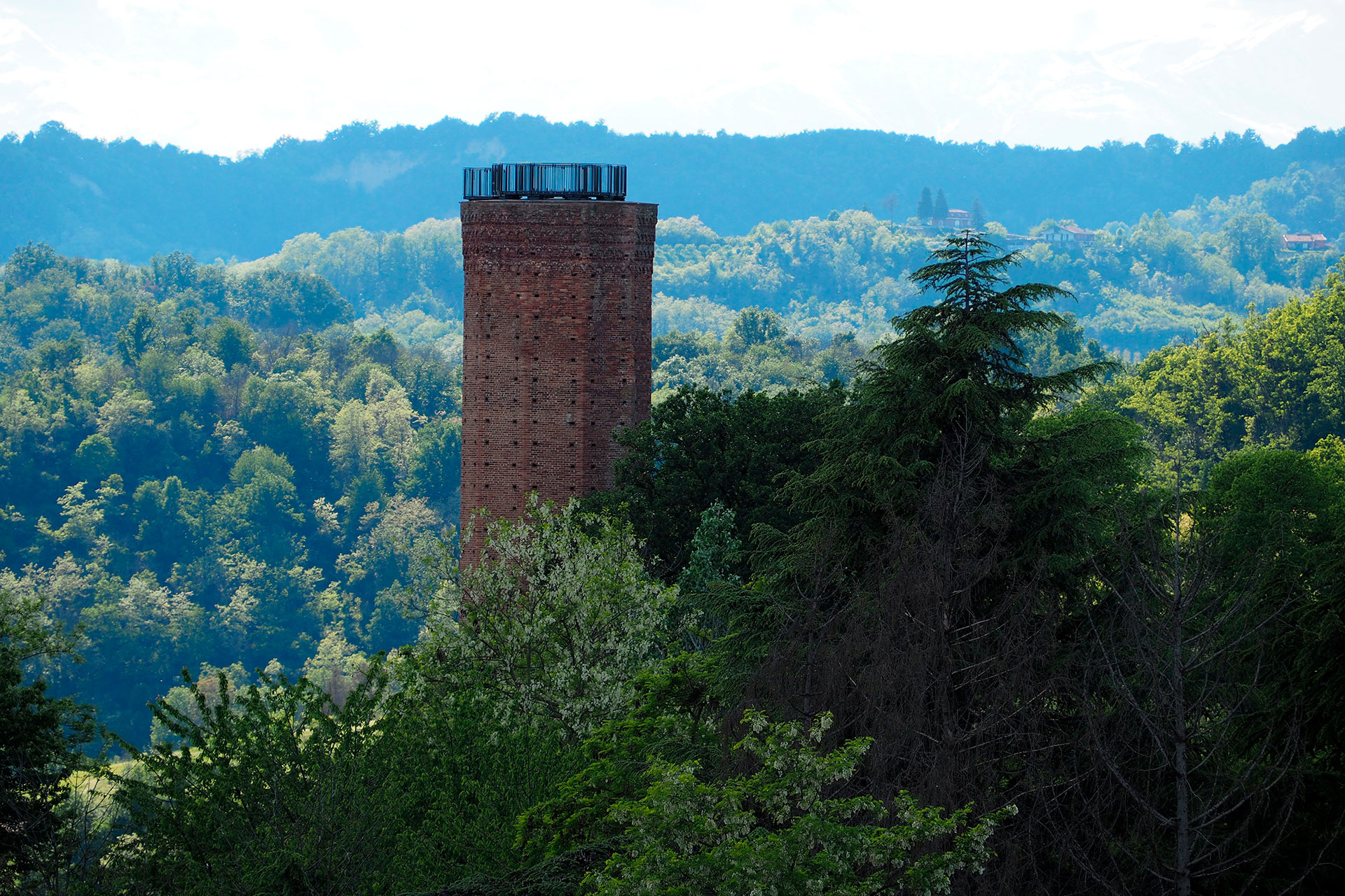 Torre di Corneliano d'Alba