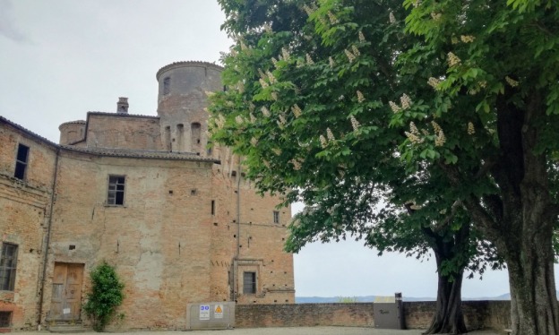 "Cosa bolle in pentola?" al castello di Roddi