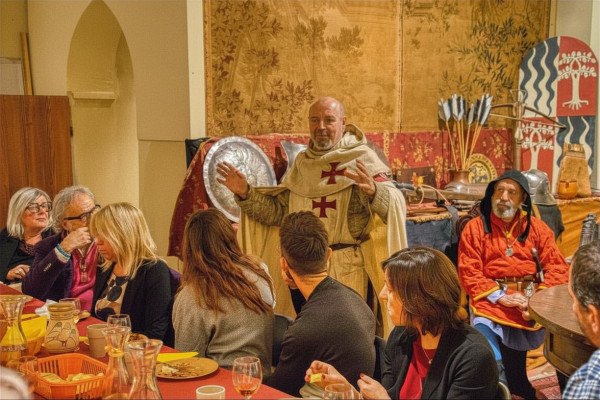 Le meravigliose esperienze di Castelli Aperti: aperitivo con la storia 